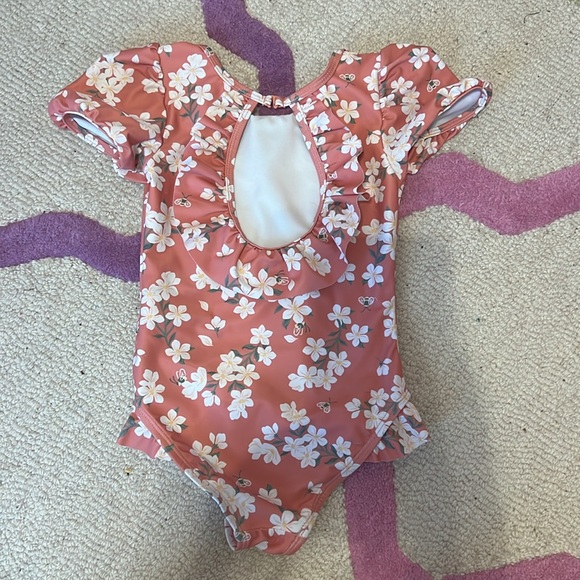 Girls sz 3T bathing suit bundle! Excellent condition! - Picture 8 of 10